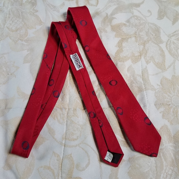 🌹3/$15🌹 Vintage 80s Silk Blend Red Tie - Picture 1 of 5